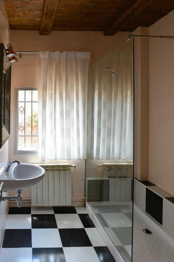 La Casita De El Cuervo Bed & Breakfast ภายนอก รูปภาพ